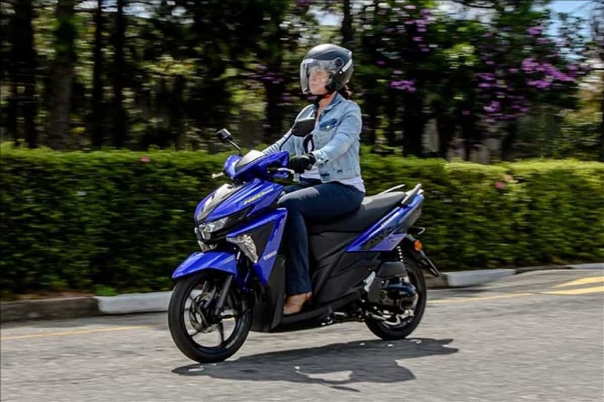 motos que fazem 50 km por litro - scooter neo
