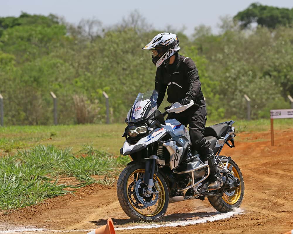 motos bmw vendem como nunca no brasil